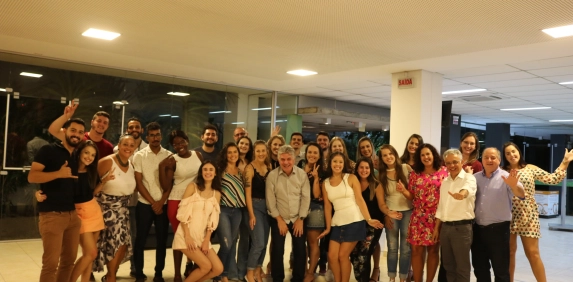 Presidente da Acic &eacute; paraninfo de formandos da Unesc