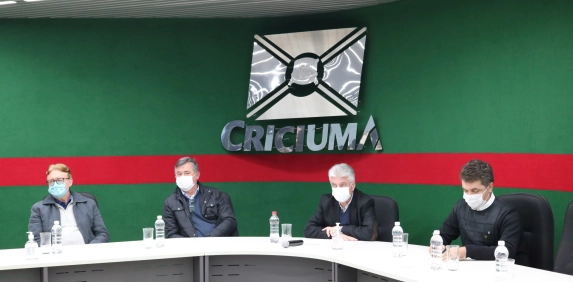 Diretoria da Acic conhece projetos da gest&atilde;o municipal