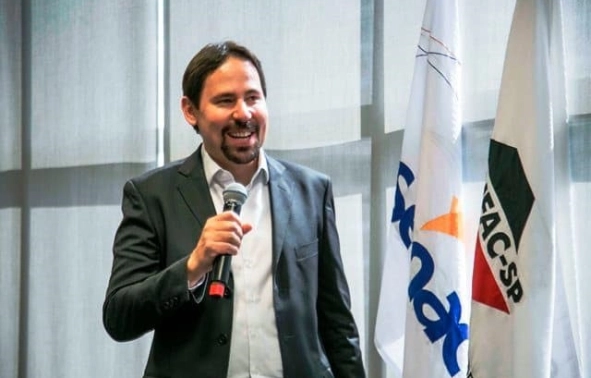 Expomais: na palestra de Lu&iacute;s Artur Nogueira, o p&uacute;blico ter&aacute; poder de decis&atilde;o