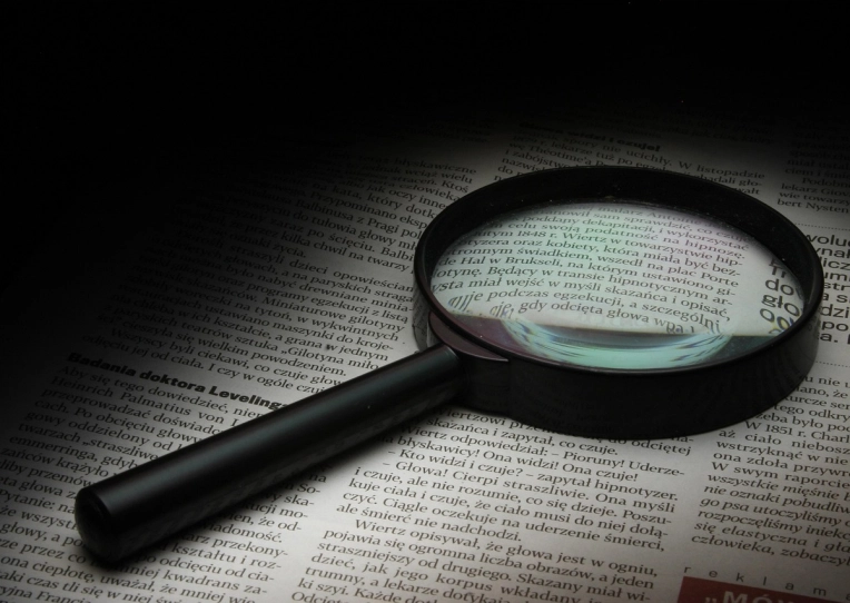 Checagem e apuração: qual a importância na assessoria de imprensa?
