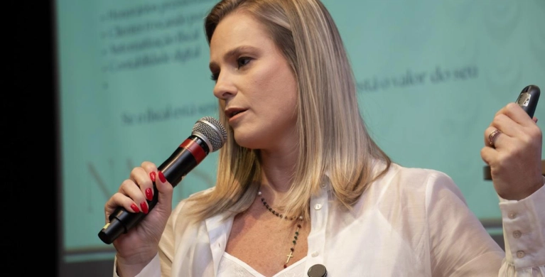 Katy Manique leva BPO Financeiro como estrat&eacute;gia de neg&oacute;cios ao Mastermind Conselho de Resultados