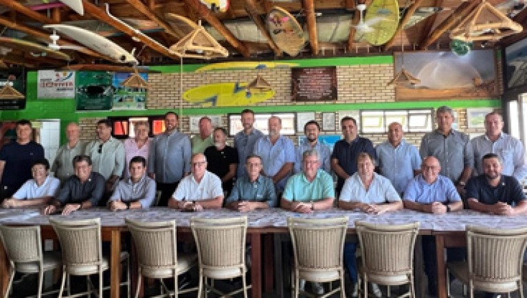 Cerpalo sedia reunião da Fecoerusc