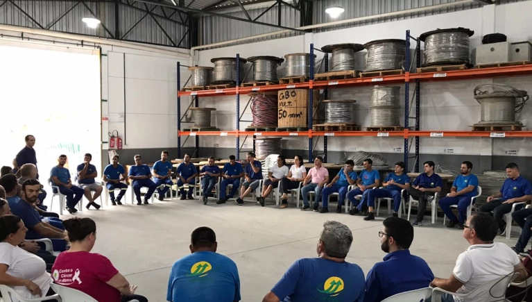 CERPALO deseja boas festas.