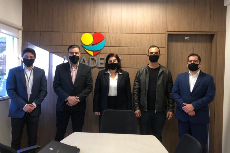 Diretor de Ci&ecirc;ncia, Tecnologia e Inova&ccedil;&otilde;es do Estado visita o Centro de Inova&ccedil;&atilde;o Social Abadeus