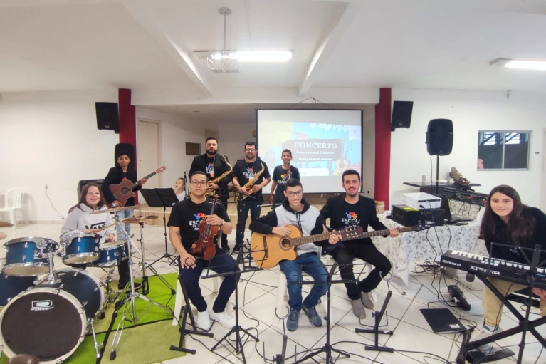 Concerto Instrumental Did&aacute;tico da Abadeus 