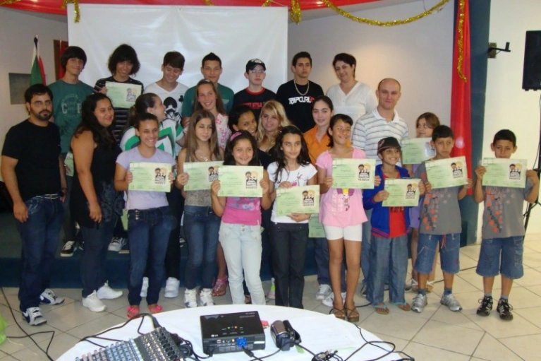 Ponto de Cultura Escolinha de Cinema exibir os primeiros videos