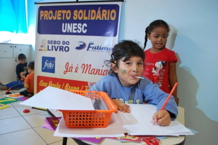 Alunas da Unesc inauguram Brinquedoteca