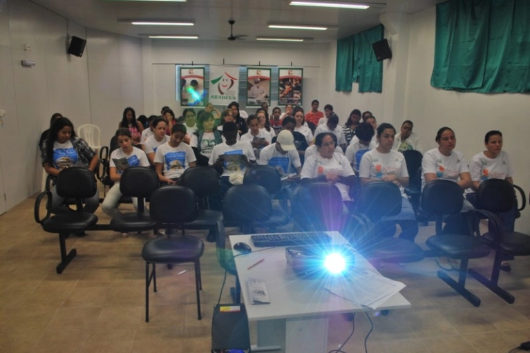 Mostra de v&iacute;deo de Crici&uacute;ma alcan&ccedil;a 250 pessoas no primeiro dia de evento