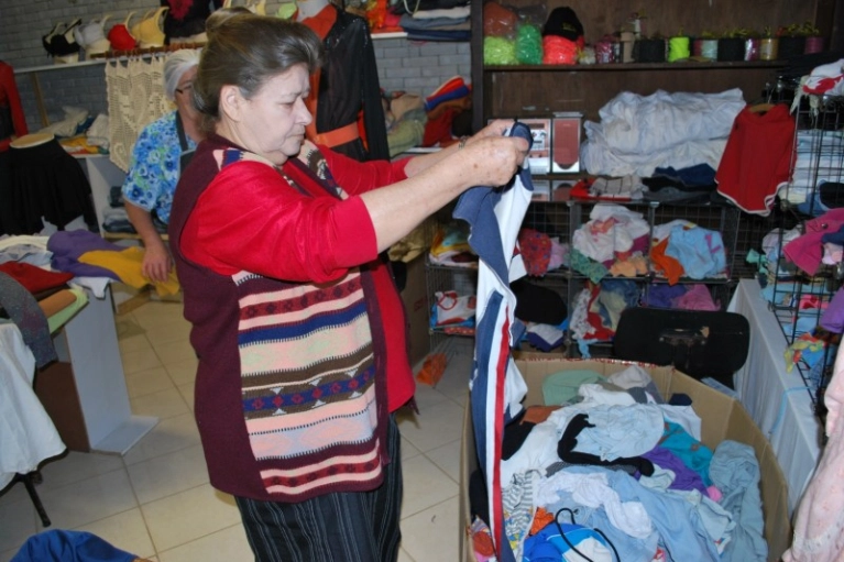 Nova estrutura para o Bazar Solid&aacute;rio