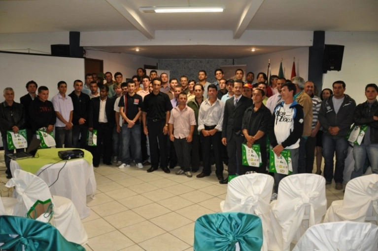 Abadeus forma 72 profissionais na &aacute;rea de constru&ccedil;&atilde;o civil