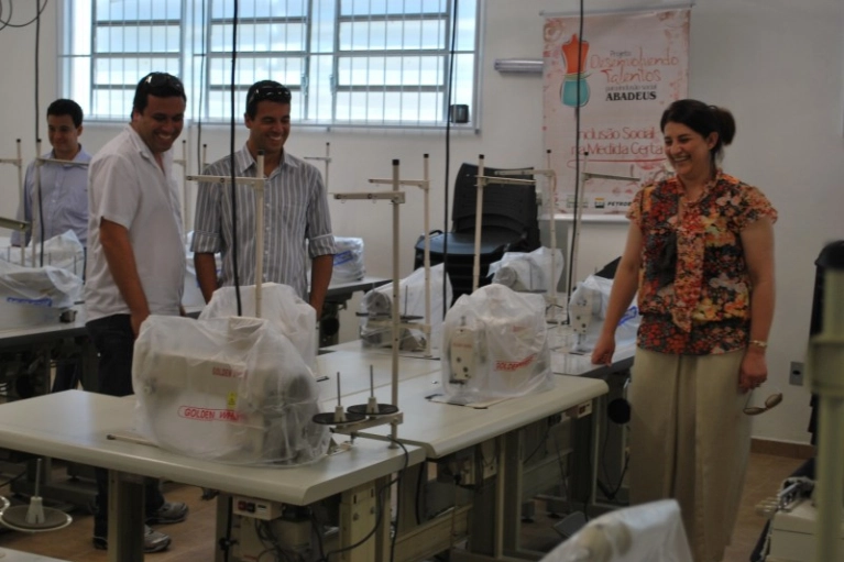 Gerentes da Fucas visitam Abadeus