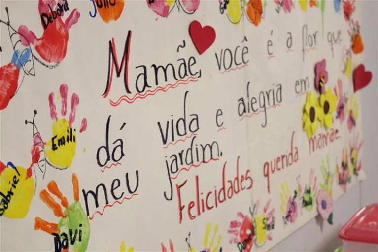 Noite de emo&ccedil;&atilde;o para as mam&atilde;es na Abadeus