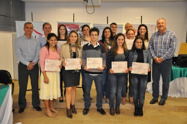 Abadeus forma a sexta turma de modelagem computadorizada