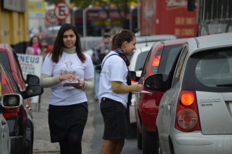 Volunt&aacute;rios realizam a quarta edi&ccedil;&atilde;o do ped&aacute;gio beneficente Abadeus