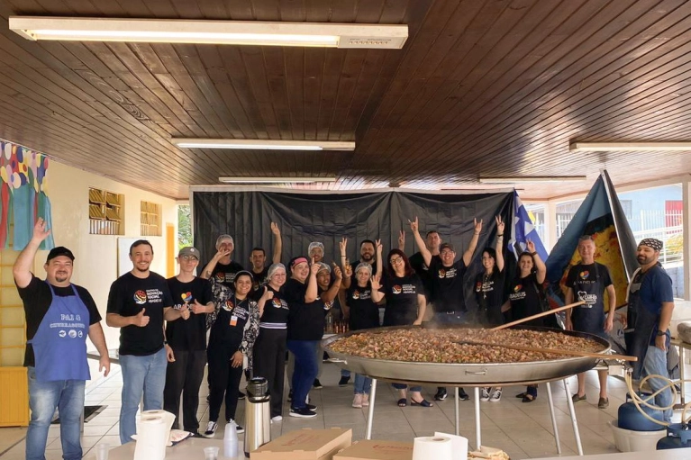 Paella Beneficente da Abadeus &eacute; finalizada com sucesso, em Crici&uacute;ma 