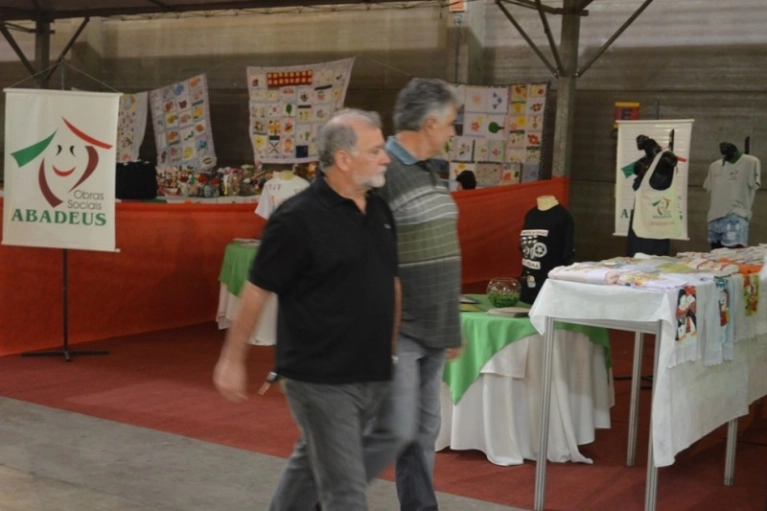 Abadeus presente na Festa das Etnias