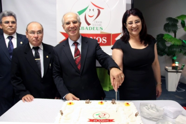 Culto de a&ccedil;&atilde;o de gra&ccedil;as celebra o 55&ordm; anivers&aacute;rio da Abadeus