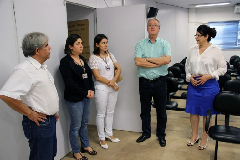 Secret&aacute;rio de sa&uacute;de de Crici&uacute;ma visita Abadeus