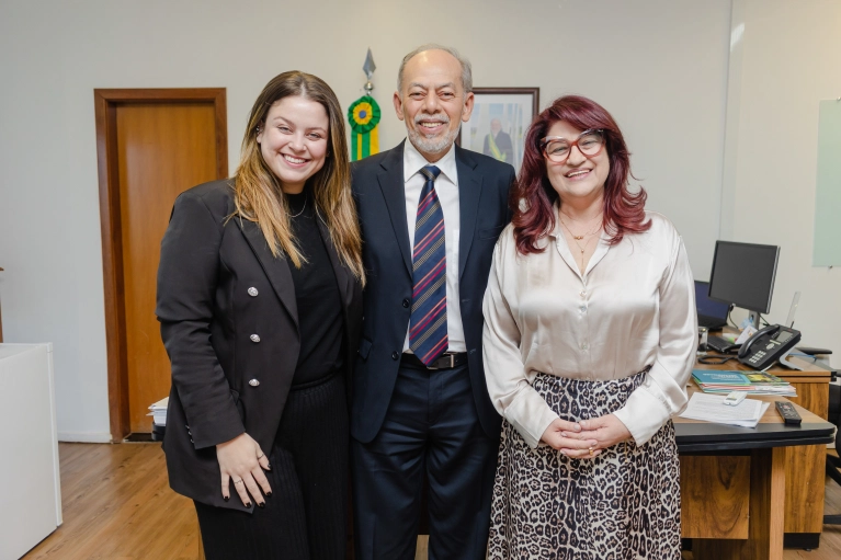 Inova&ccedil;&atilde;o social: Abadeus &eacute; apresentada ao Minist&eacute;rio de Ci&ecirc;ncia e Tecnologia em Bras&iacute;lia