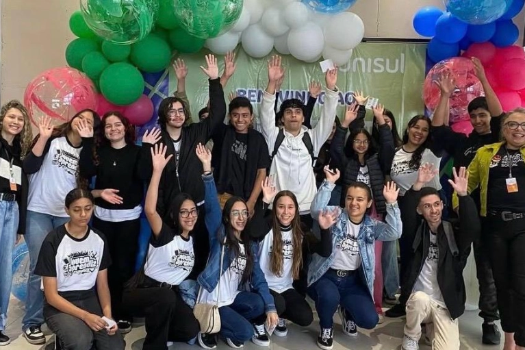 Jovem Aprendiz da Abadeus transforma jovens em protagonistas do próprio futuro