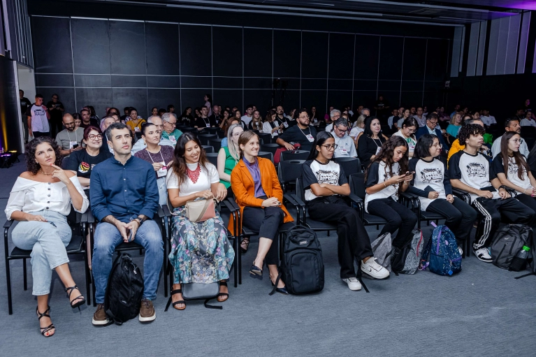 3&ordm; F&oacute;rum Internacional de Inova&ccedil;&atilde;o Social da Abadeus conecta mentes criativas em Crici&uacute;ma 