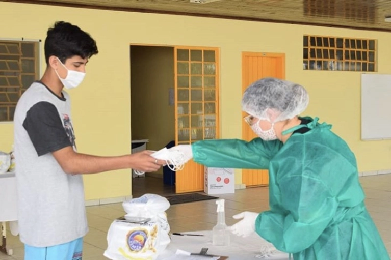 Abadeus promove lives solid&aacute;rias para arrecadar fundos de forma emergencial