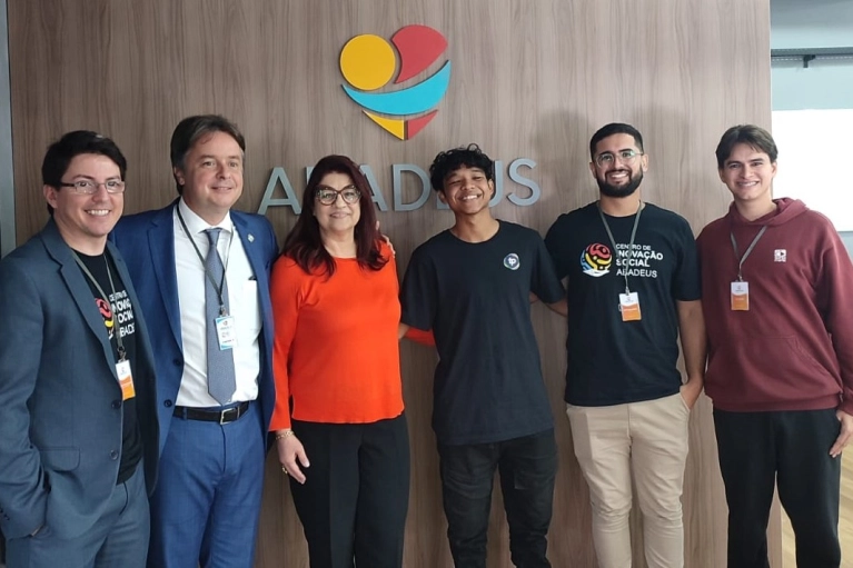 &ldquo;A Abadeus &eacute; uma refer&ecirc;ncia na transforma&ccedil;&atilde;o de vidas&rdquo;, diz Marcelo Fett 