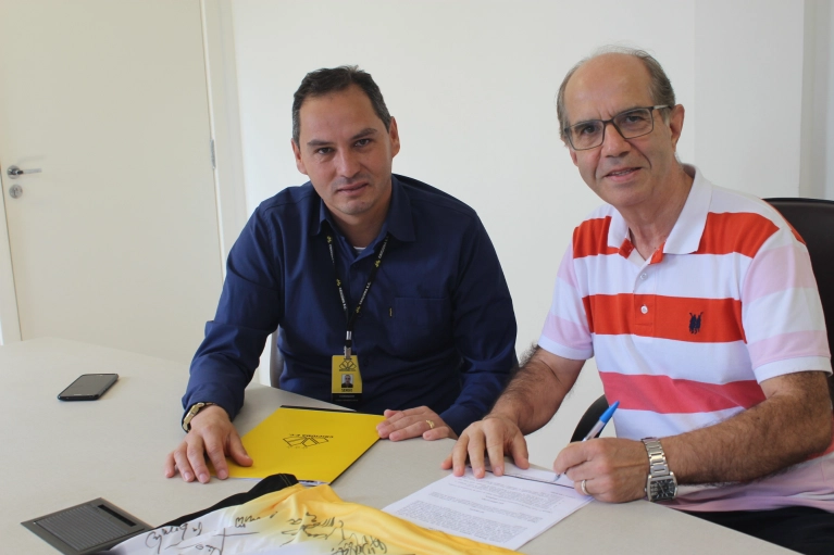 Parceria com o Crici&uacute;ma Clube