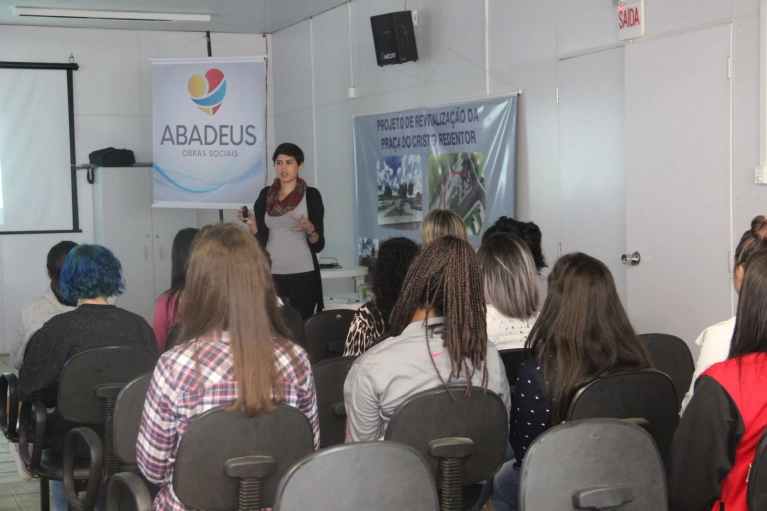 Semin&aacute;rio - Educa&ccedil;&atilde;o Financeira