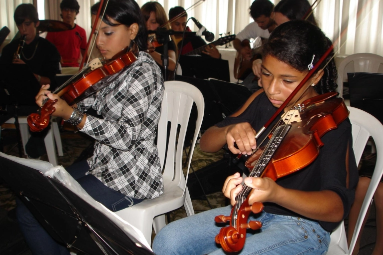 Orquestra da Abadeus abre Ciclo de Estudos da Prosperidade
