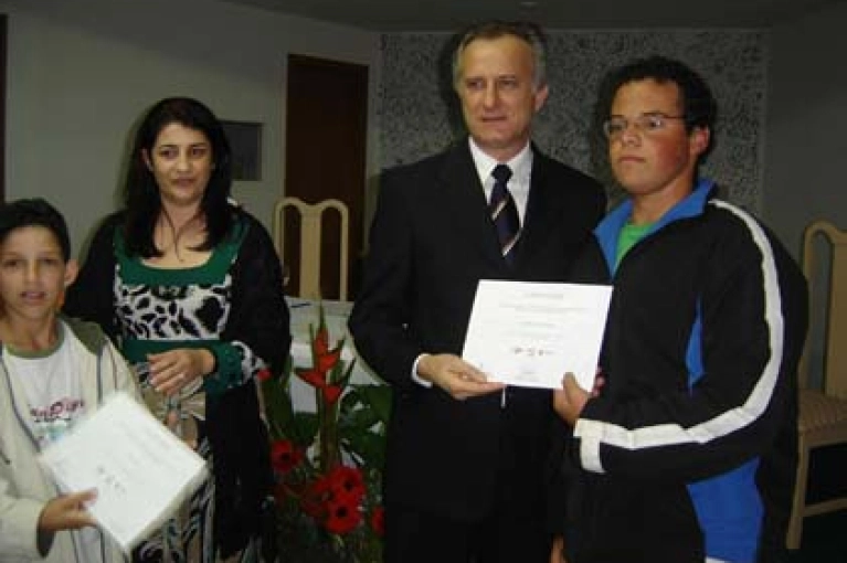 Projeto Gera&ccedil;&atilde;o.com Fontana j&aacute; atendeu mais de mil pessoas