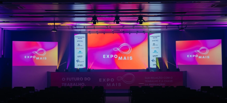 Da emoção ao algoritmo: primeiro dia da ExpoMais 2025 traz palestras sobre liderança e IA