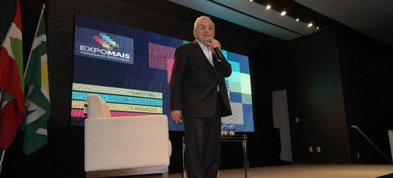 ACIC inicia ExpoMais com palestra de Ozires Silva