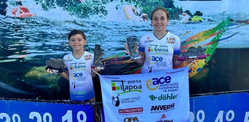 Irm&atilde;os joinvilenses dominam p&oacute;dio em Maratona Aqu&aacute;tica de Porto Belo