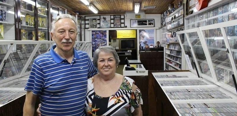 Fim de uma era: cl&aacute;ssica loja de discos de Joinville &eacute; colocada &agrave; venda ap&oacute;s 57 anos de hist&oacute;ria