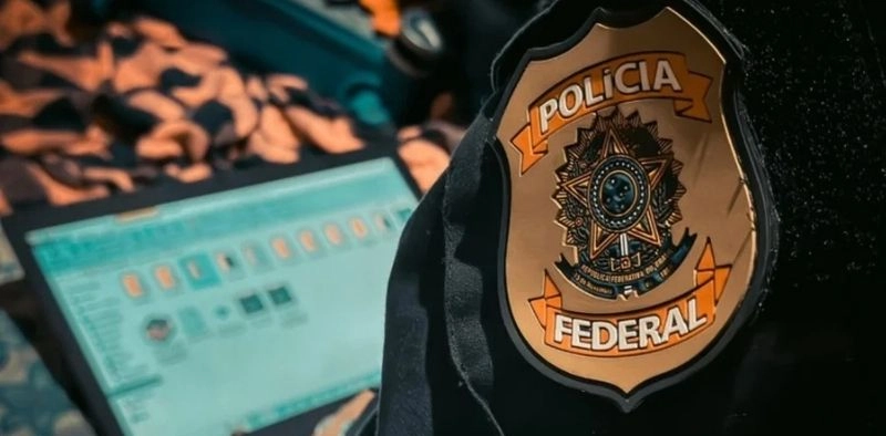 PF faz opera&ccedil;&atilde;o contra grupo criminoso ap&oacute;s cliente de Joinville perder quase R$ 30 mil em golpe por SMS