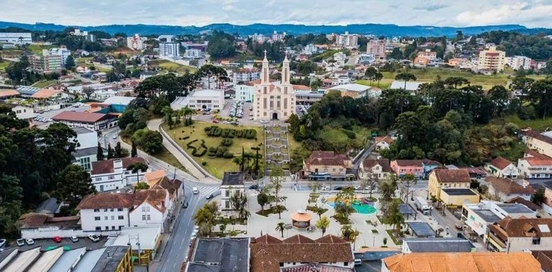 Rompimento de adutora deixa S&atilde;o Bento do Sul sem &aacute;gua e prefeitura decreta emerg&ecirc;ncia