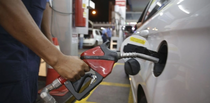 Confira a lista de postos com a gasolina mais barata em Joinville