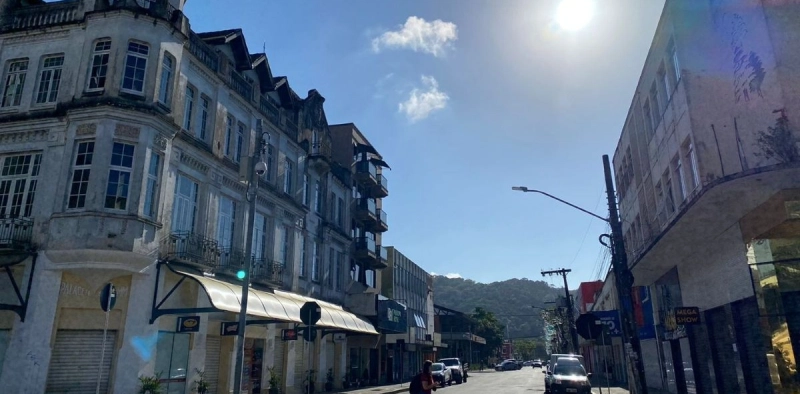 Calor em Joinville: veja orienta&ccedil;&otilde;es para evitar problemas de sa&uacute;de