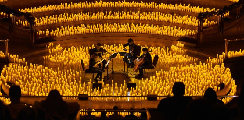 Concerto &agrave; luz de velas: saiba como s&atilde;o organizados os espet&aacute;culos que chegaram em Joinville neste m&ecirc;s
