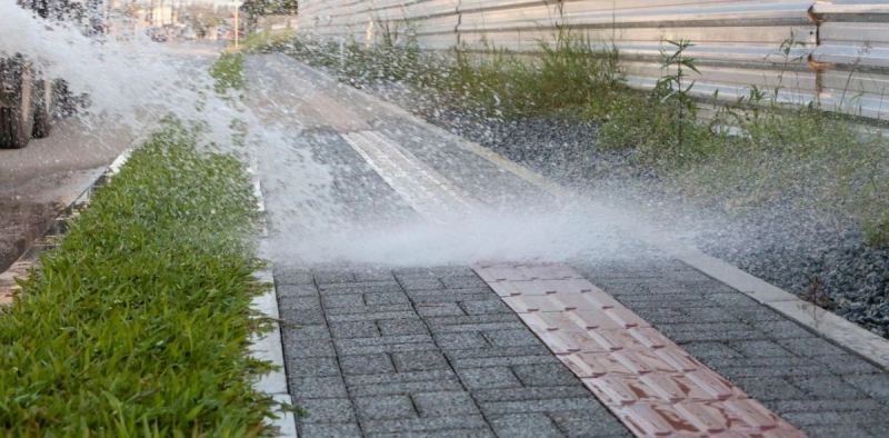 Joinville implanta cal&ccedil;adas drenantes no bairro Vila Nova; conhe&ccedil;a novidade