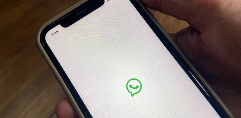 WhatsApp, Instagram e Facebook fora do ar: redes sociais apresentam instabilidade nesta quarta-feira