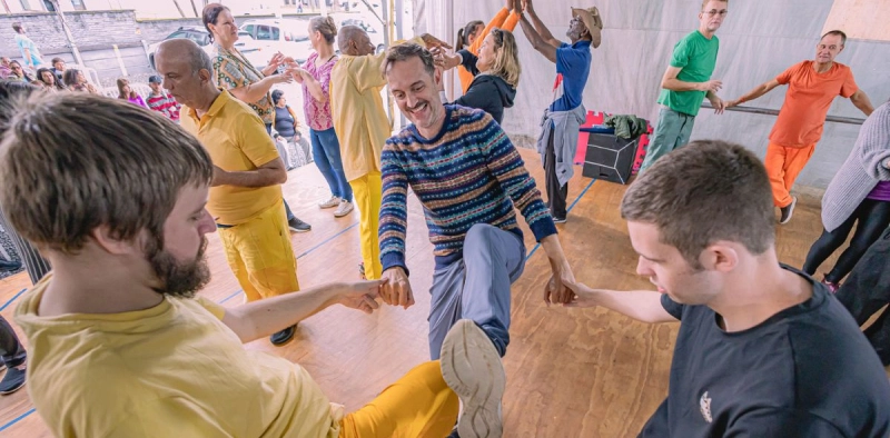 Instituto promove tardes de cultura em UBSFs de Joinville