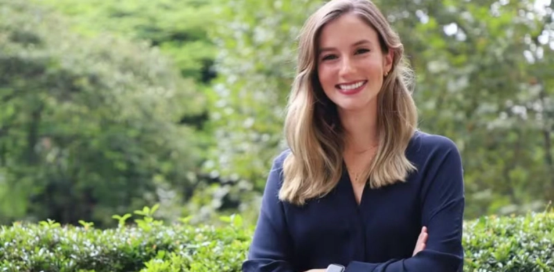 Ex-bailarina do Bolshoi de Joinville se torna a bilion&aacute;ria mais jovem do mundo a fazer a pr&oacute;pria fortuna