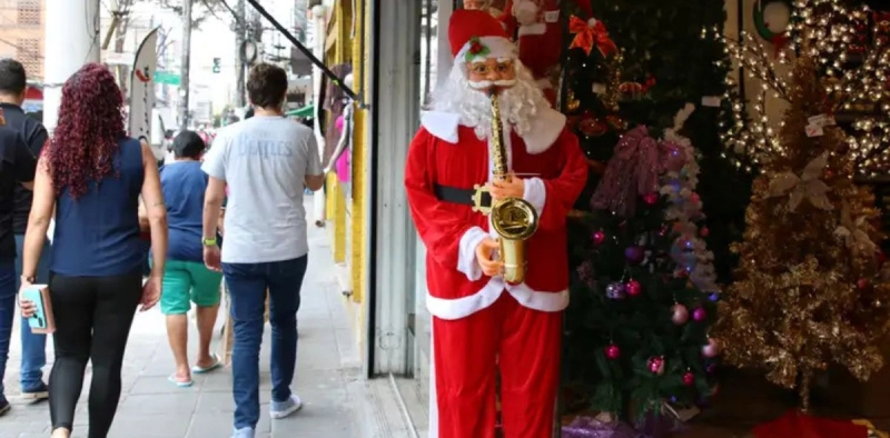 Com&eacute;rcio de Joinville amplia hor&aacute;rio de funcionamento para compras de Natal