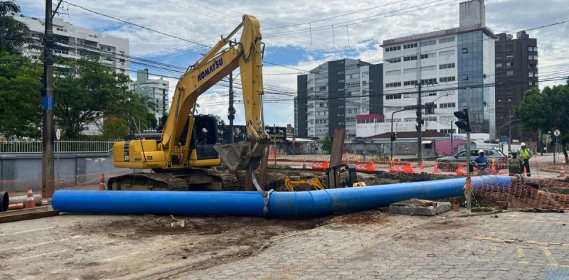 Ap&oacute;s obras, abastecimento de &aacute;gua come&ccedil;a a ser normalizado nesta segunda-feira em bairros na zona Sul de Joinville