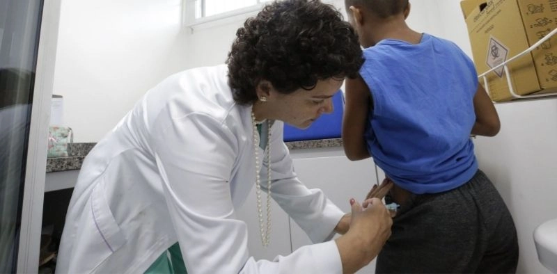 Sa&uacute;de de Joinville abre unidades neste fim de semana para vacina&ccedil;&atilde;o