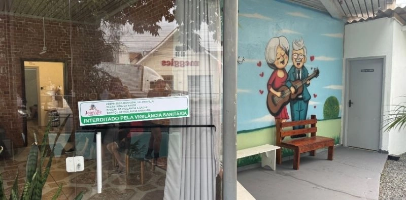 Propriet&aacute;rio de casa de repouso em Joinville &eacute; preso por suspeita de maus-tratos