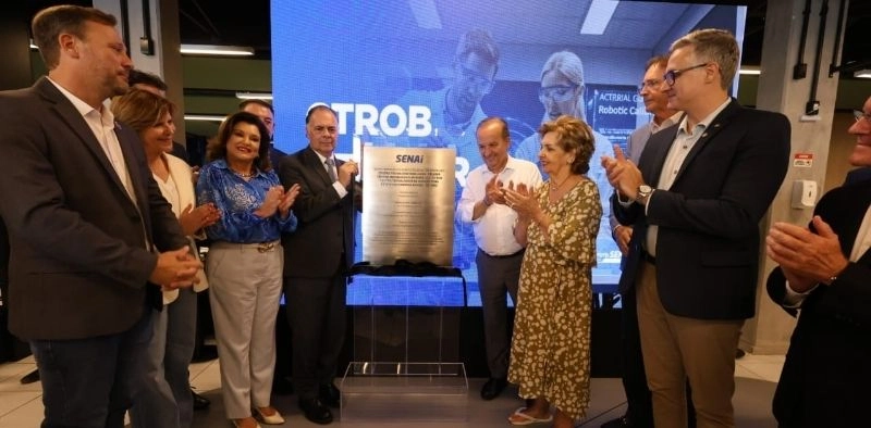 Joinville receber&aacute; tr&ecirc;s centros tecnol&oacute;gicos para setor de &oacute;leo e g&aacute;s com investimento de R$ 385 milh&otilde;es