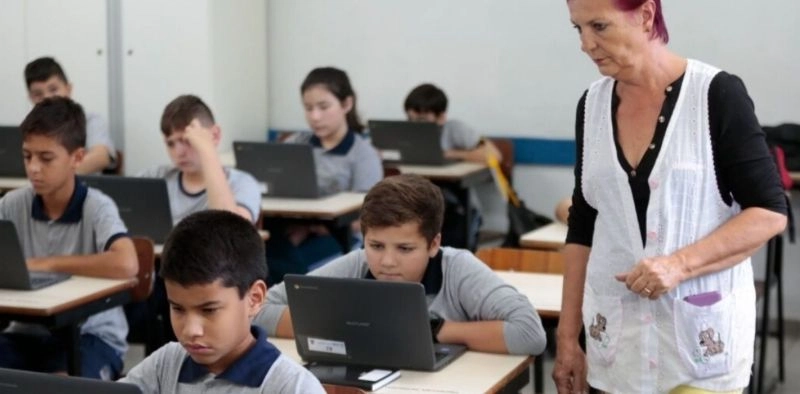 Projeto quer utilizar reconhecimento facial em estudantes para informar frequ&ecirc;ncia escolar aos pais